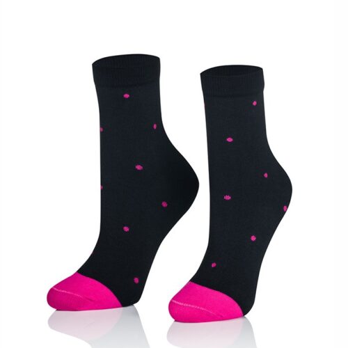 ZAKOSTKI KROPKI CZARNE / RÓŻ